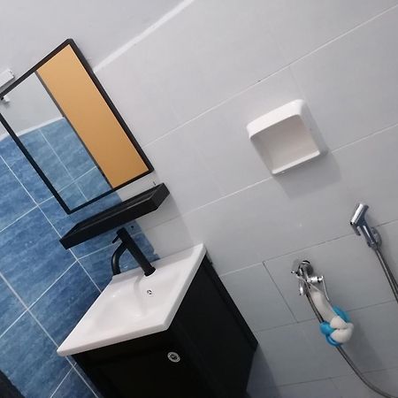 Dkamar Homestay At Desaru, Fully Aircond, Wifi, Coway, Street View 4 Min To Desaru Beach Kangkar Chemaran 外观 照片