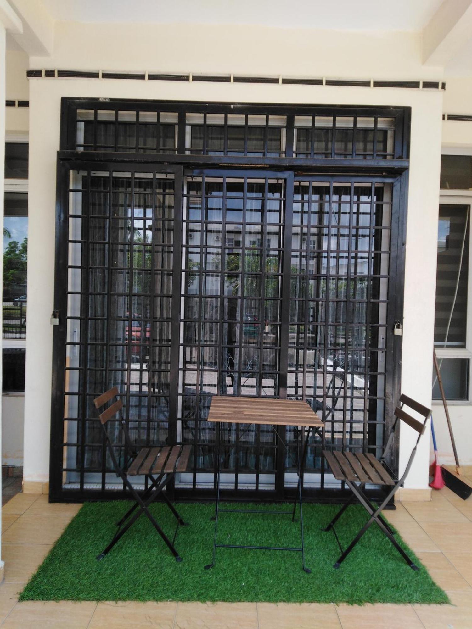 Dkamar Homestay At Desaru, Fully Aircond, Wifi, Coway, Street View 4 Min To Desaru Beach Kangkar Chemaran 外观 照片