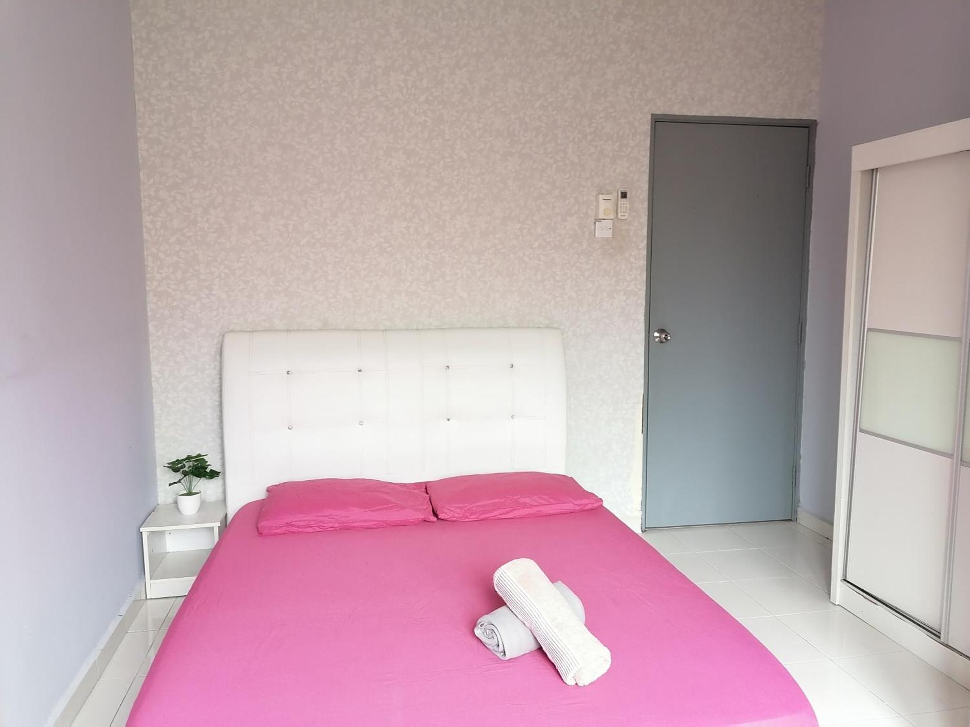 Dkamar Homestay At Desaru, Fully Aircond, Wifi, Coway, Street View 4 Min To Desaru Beach Kangkar Chemaran 外观 照片